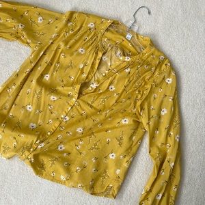 Old Navy Women’s Top, Size M